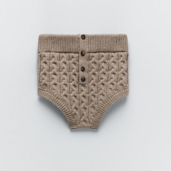 ZARA | Bloggers Fave Cable Knit Sweater Set - Picture 13 of 16